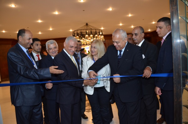 http://www.fig.net/n3. FIG President with the Governor of South Sinai at the opening of the exhibition